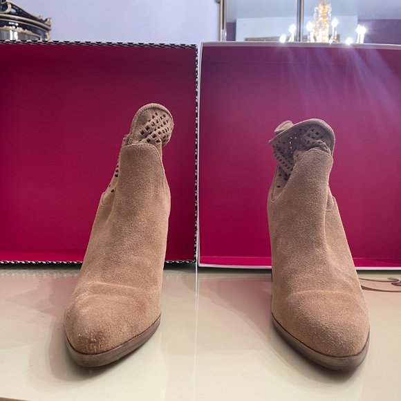 COPY - New DVF Jaen Tan 8 Suede Bootie Heels - Picture 3 of 8